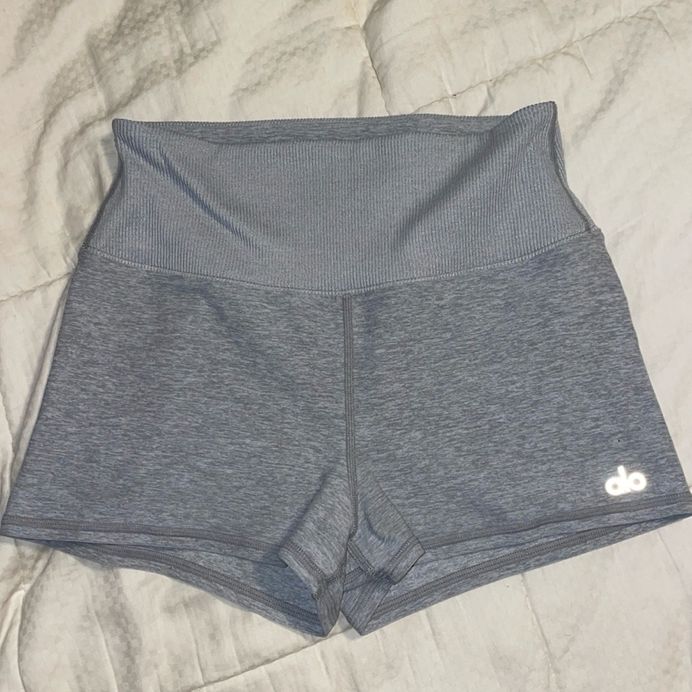 Alo yoga shorts